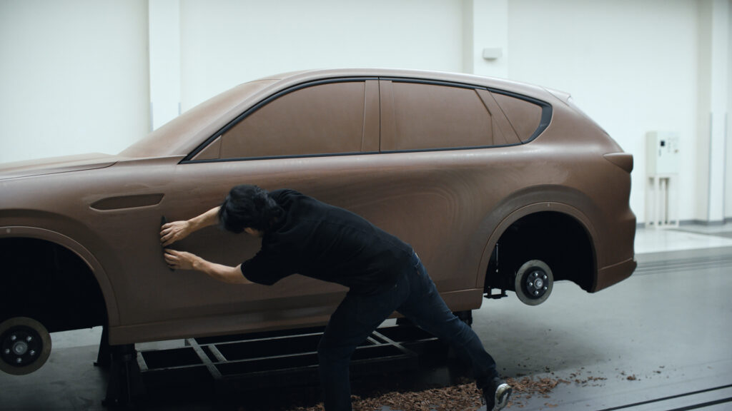 RS63930_KHL1_KST8LA2_Mazda_CX-60_2023_versiones_Grand_Touring_LX_Ingenieria_004