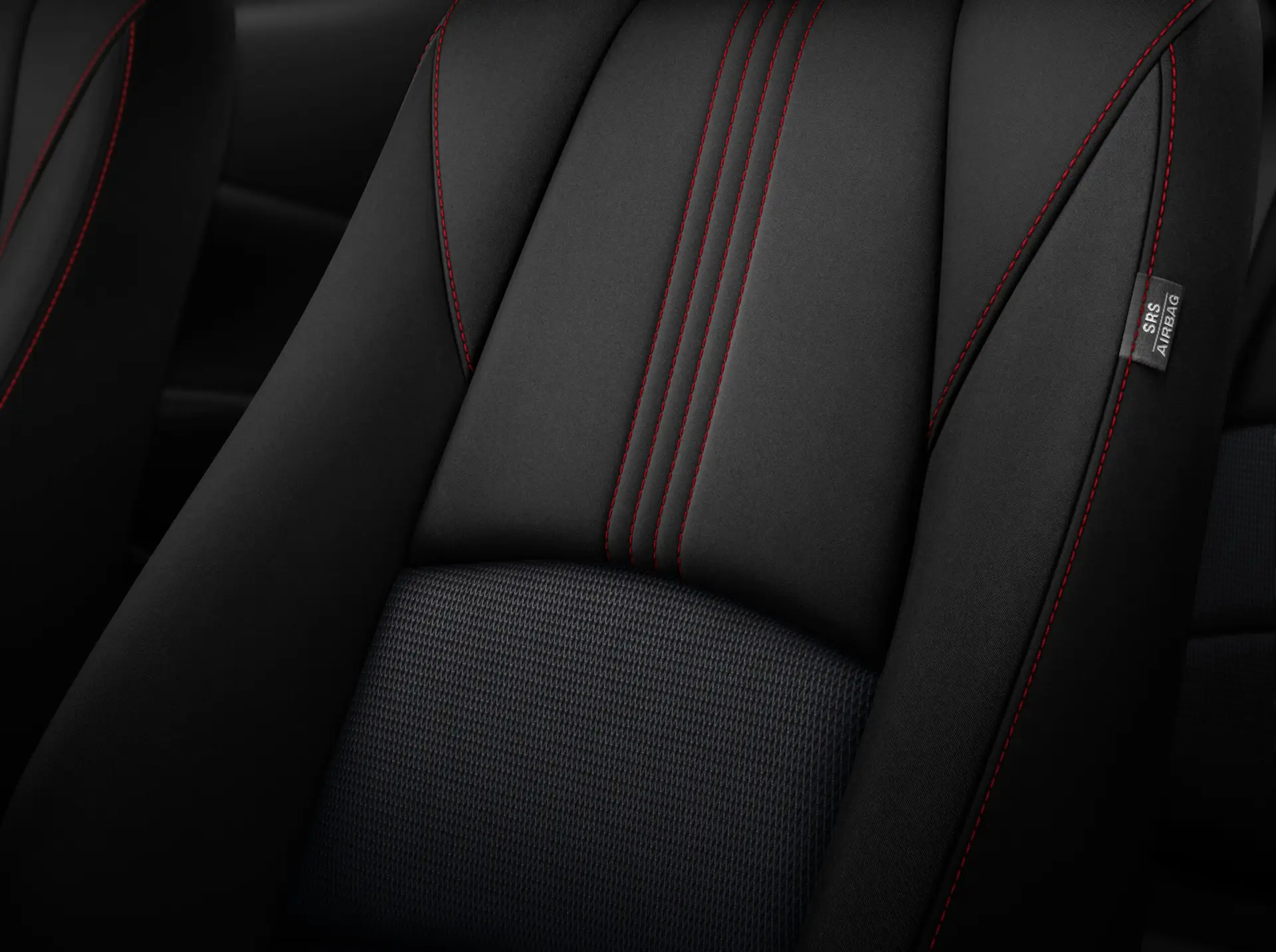 RS66233_DNFTLA3_Mazda2_Sport_2023_versiones_Grand_Touring_Retocadas_Interior_001