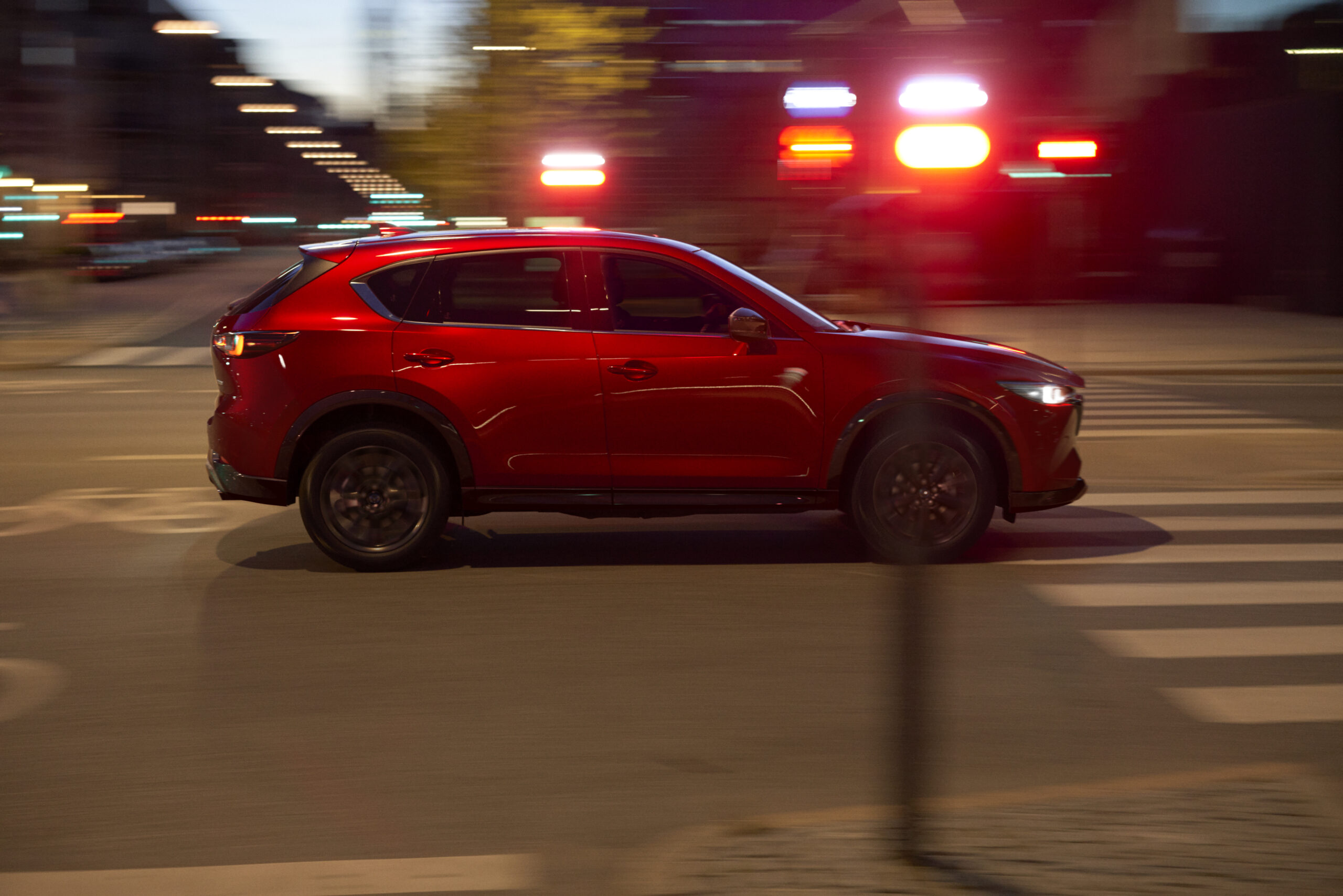 RS71160_KGTNLAE_Mazda_CX-5_2024_versiones_Grand_Touring_Carbon_Edition_Retocadas_Exterior_001