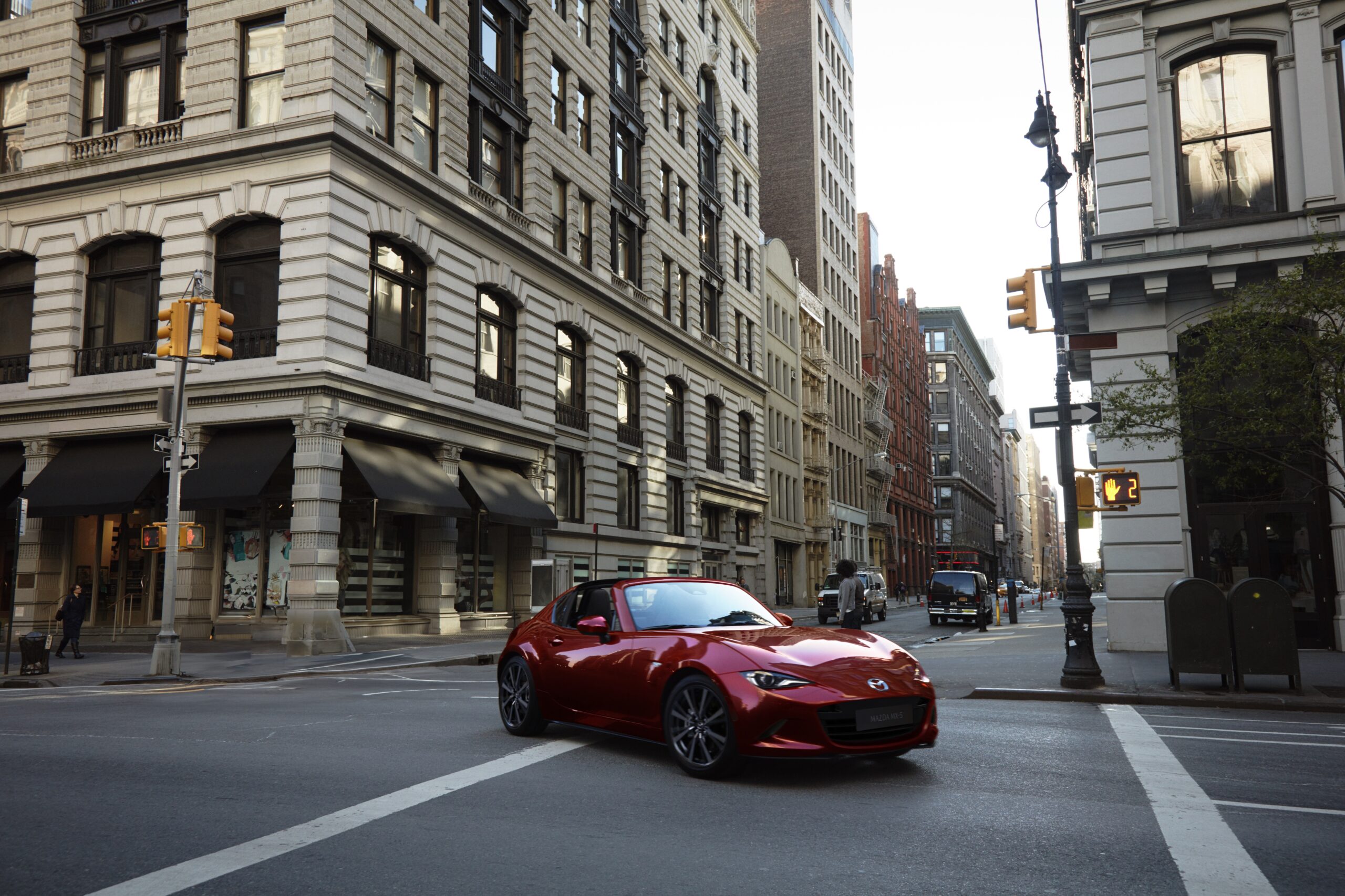 RS72448_NG8HLAF_Mazda_MX-5_2024_versiones_Grand_Touring_LX_Retocadas_Exterior_004